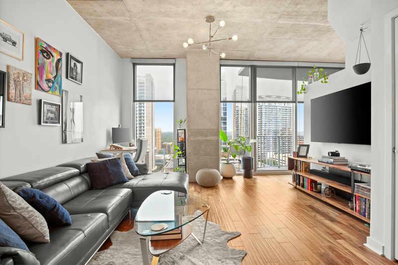 360 Nueces St #1306 — exterior