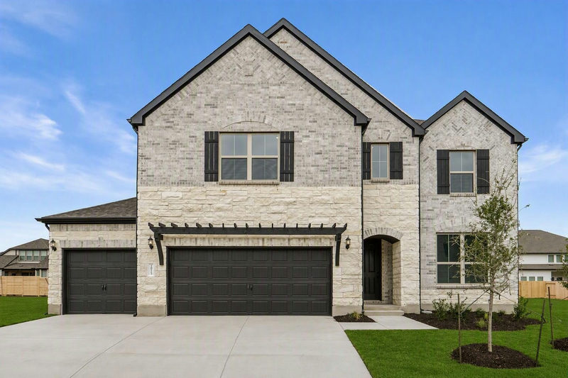 2913 Zuni Path — exterior