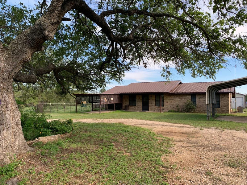 133 Clearfork Rd — exterior