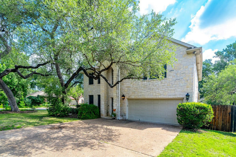 8501 Fulbright Ln — exterior