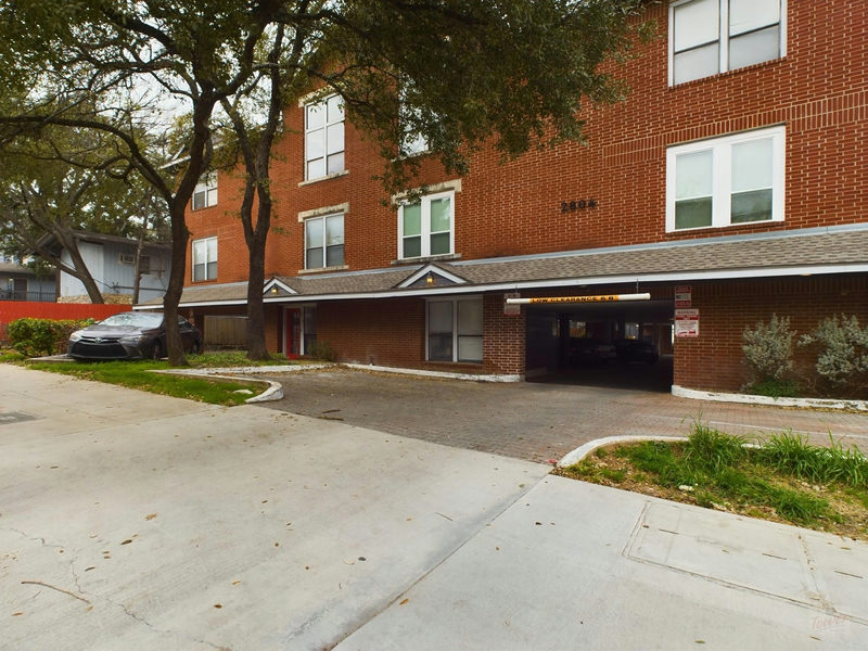 2804 Rio Grande St #308 — exterior