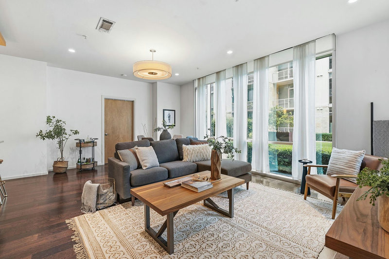 1600 Barton Springs Rd #5103 — exterior
