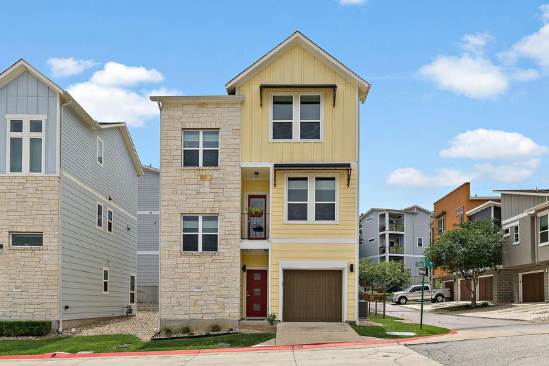 1913 Teagle Dr — exterior