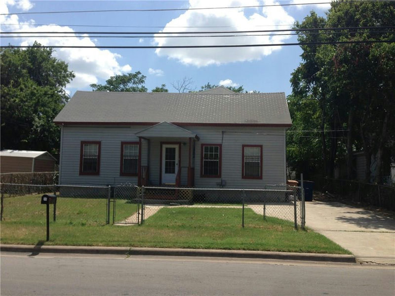 1704 Tillery St — exterior