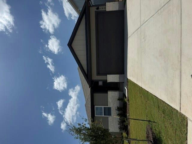 140 Woodbrook Dr — exterior