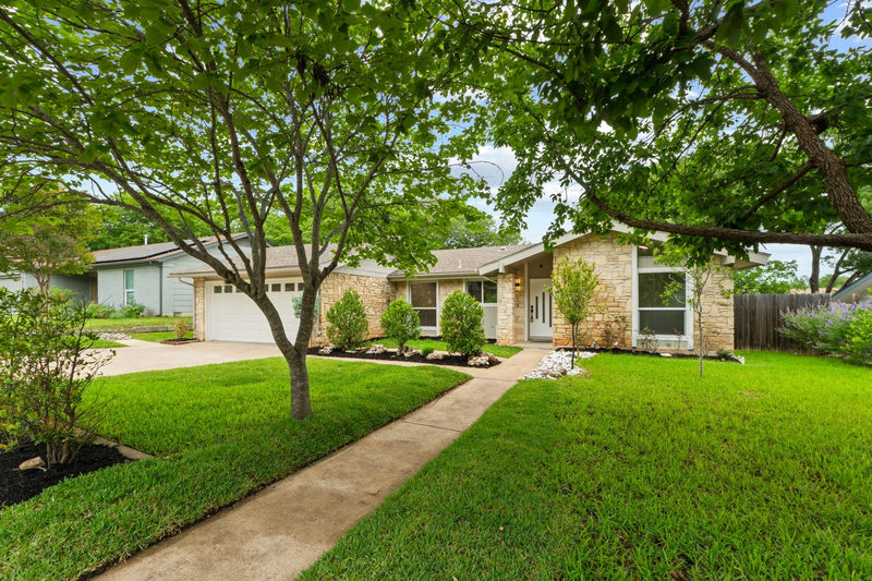 1608 Springer Ln — exterior