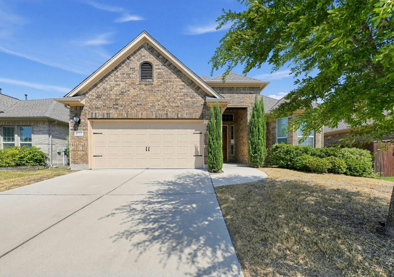 2712 Enza Ct — exterior