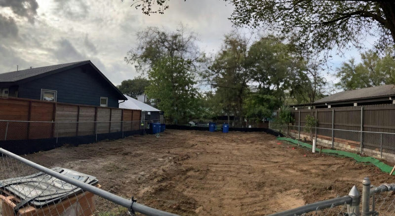 2213 Santa Maria St — exterior