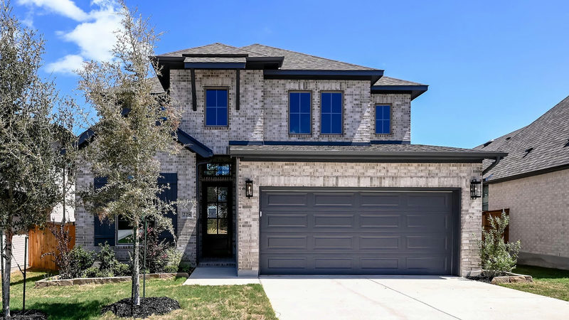 228 Basket Flower Loop — exterior