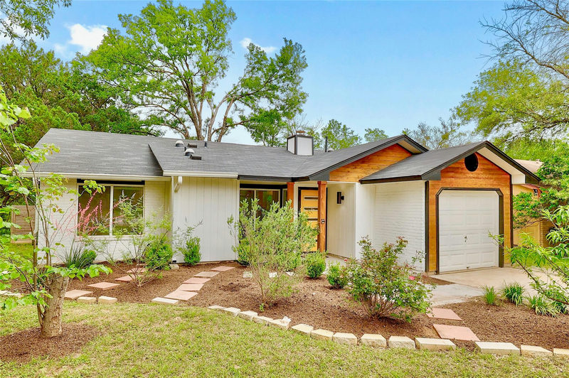 7609 Crystalbrook Dr W — exterior