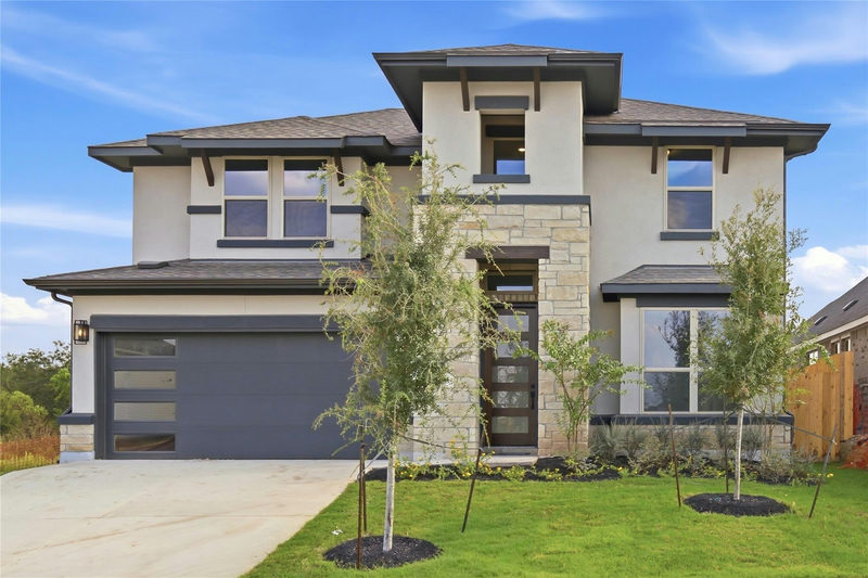 918 Kapok St — exterior