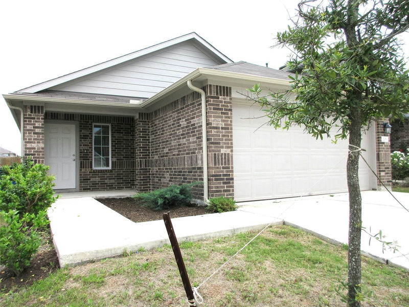 205 Granary Dr — exterior