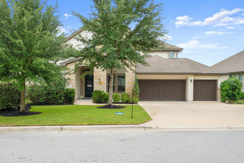 442 Jacksdaw Dr — exterior