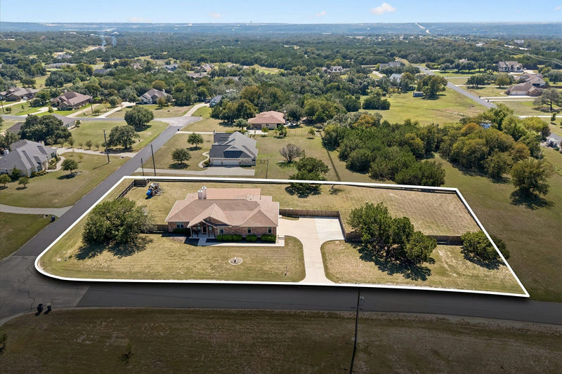 212 Christine Ln — exterior