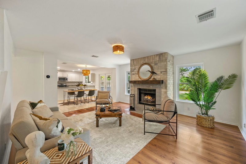 1314 Chalk Ln — exterior