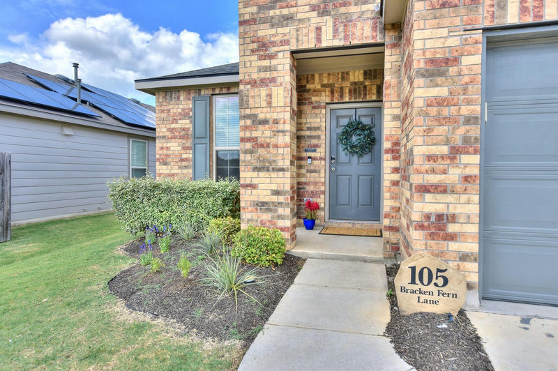 105 Bracken Fern Ln — exterior