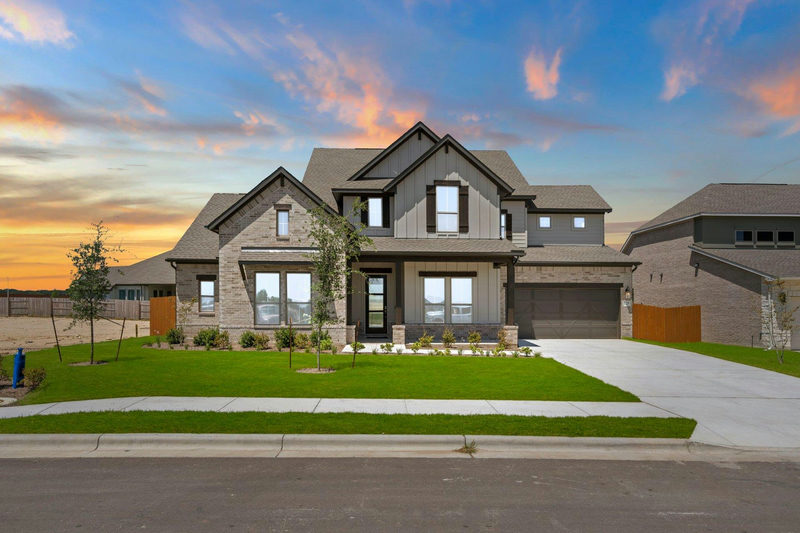 129 Clancy Dr — exterior