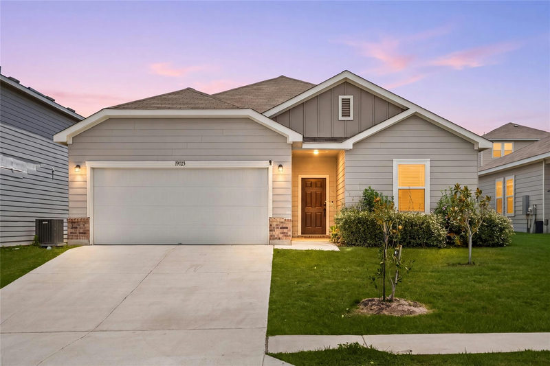 19325 Berringer Dr — exterior