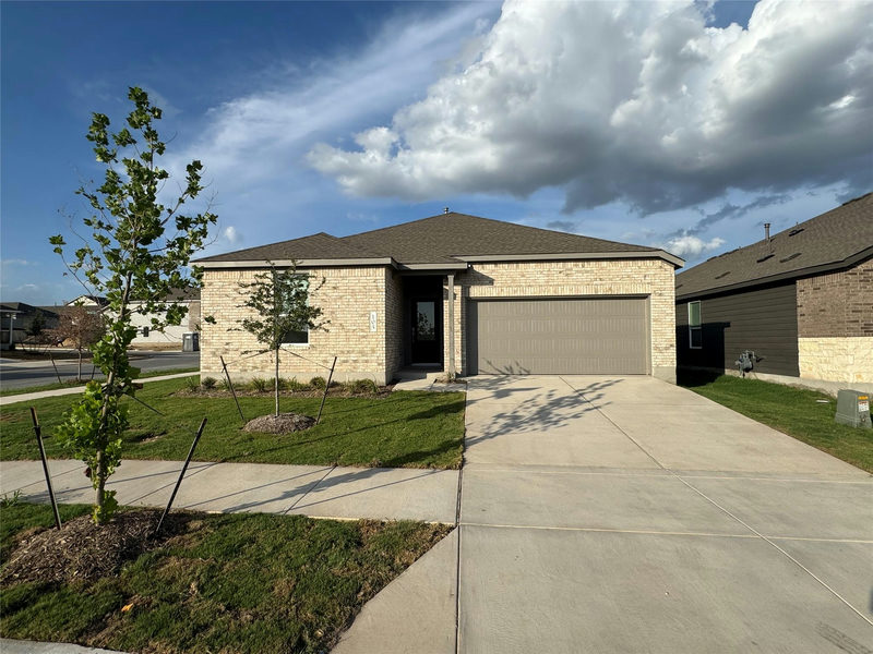 105 El Mirage Rd — exterior