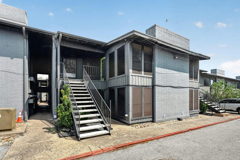 909 Reinli St #240 — exterior
