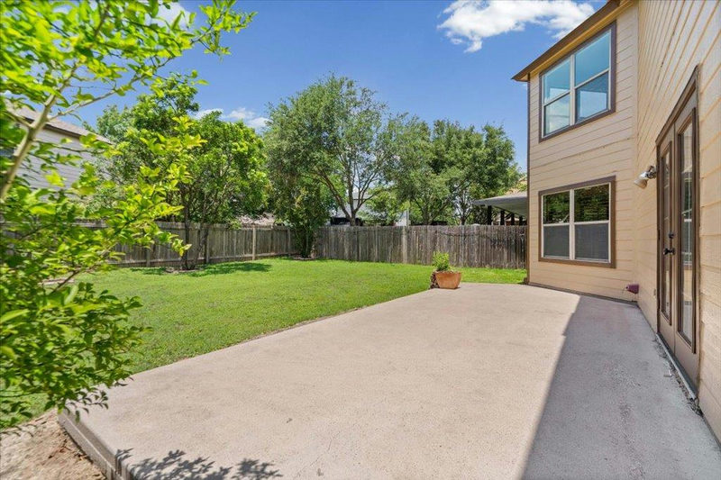 4600 Cottonwood St — exterior