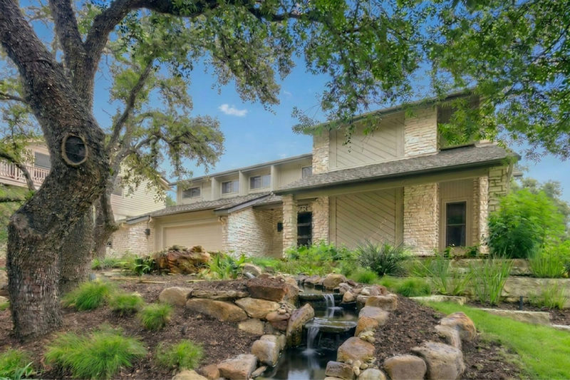 6806 Winterberry Dr — exterior