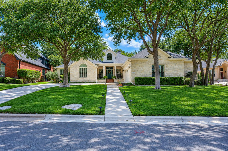 30110 Torrey Pines Cir — exterior
