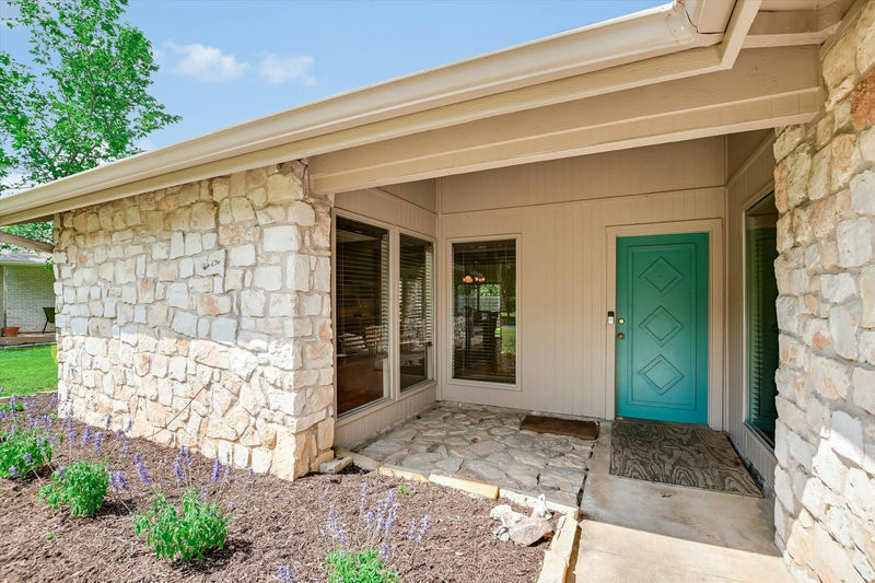 4806 Canyonbend Cir — exterior