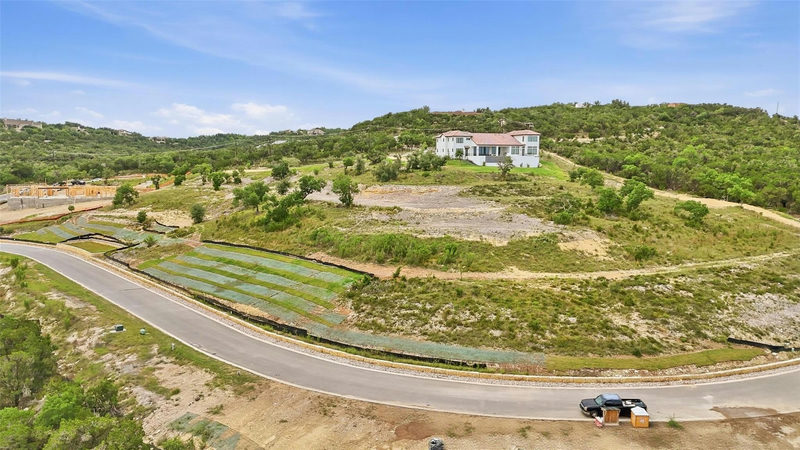3615 Madrone Canyon Dr — exterior