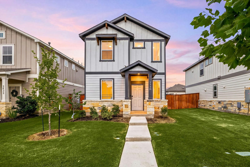 2456 Jack Nora Way — exterior