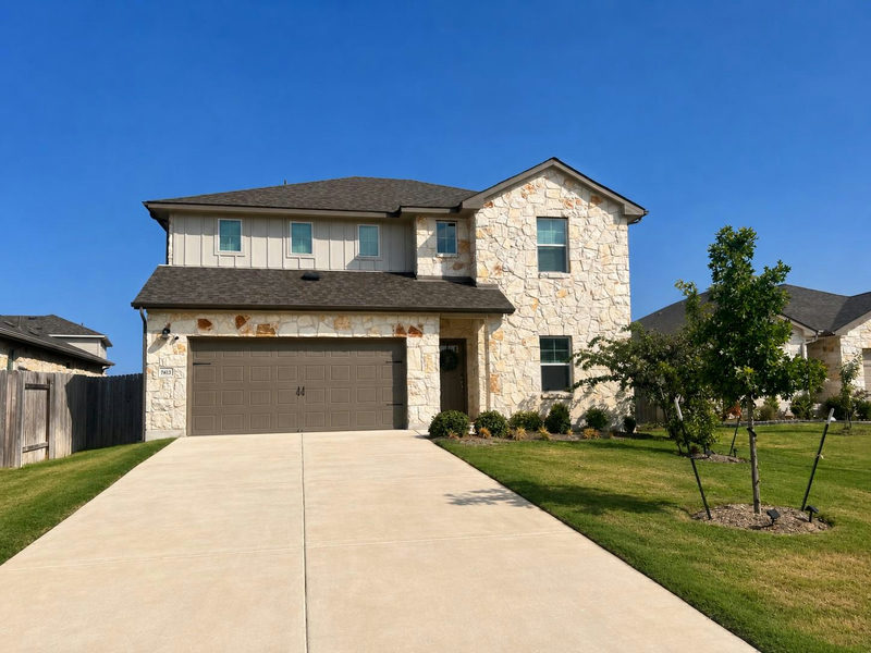 17613 Pepperwood Cv — exterior