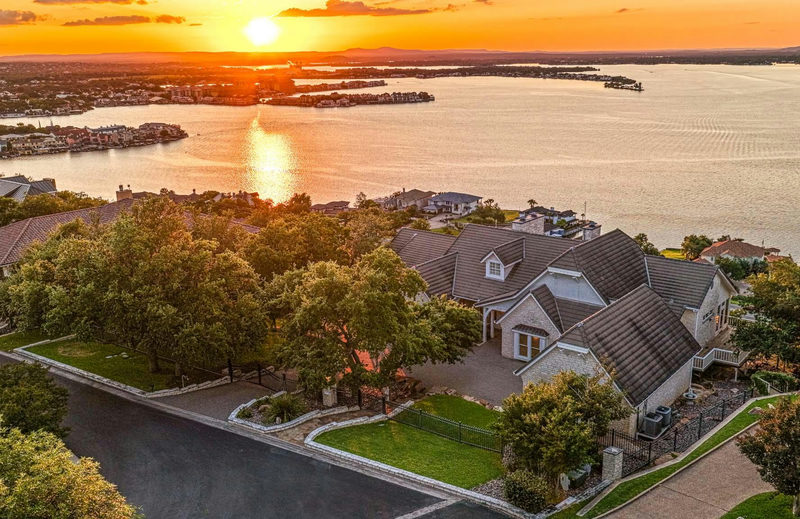 105 Dalton Cir — exterior