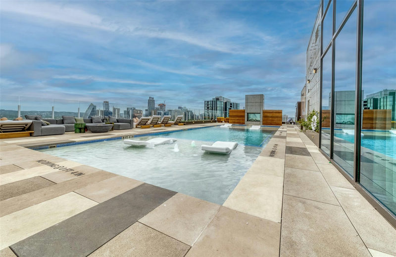 48 East Ave #2211 — exterior