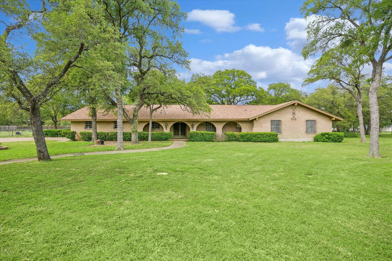 3910 McNeil Dr — exterior