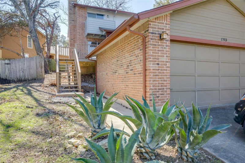 1703 Waterloo Trl #A — exterior