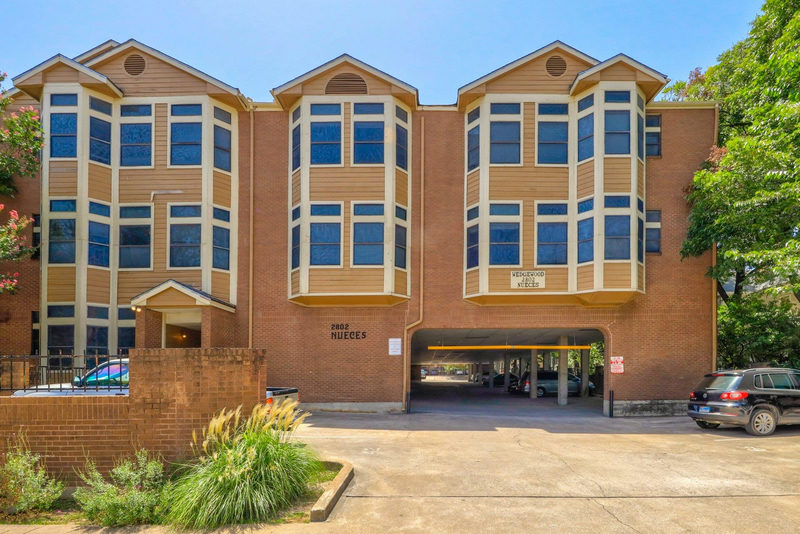 2802 Nueces St #306 — exterior