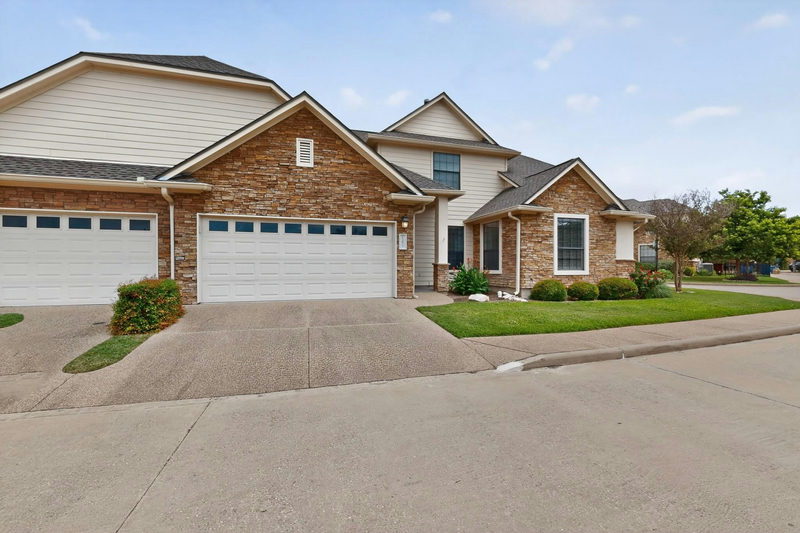 13933 Ashton Woods Cir #71 — exterior
