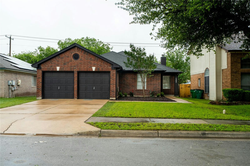 1205 Gazania Dr — exterior