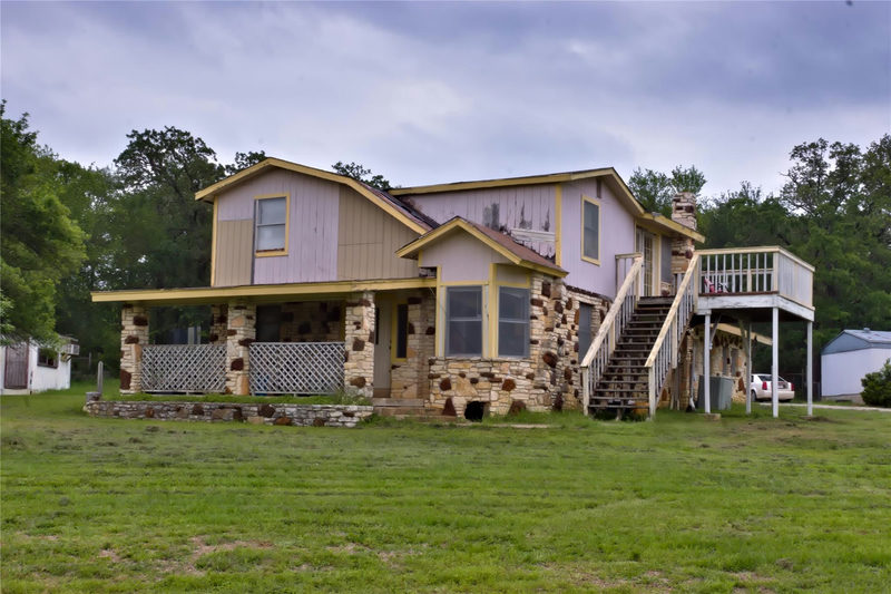 109 Wayside Dr — exterior