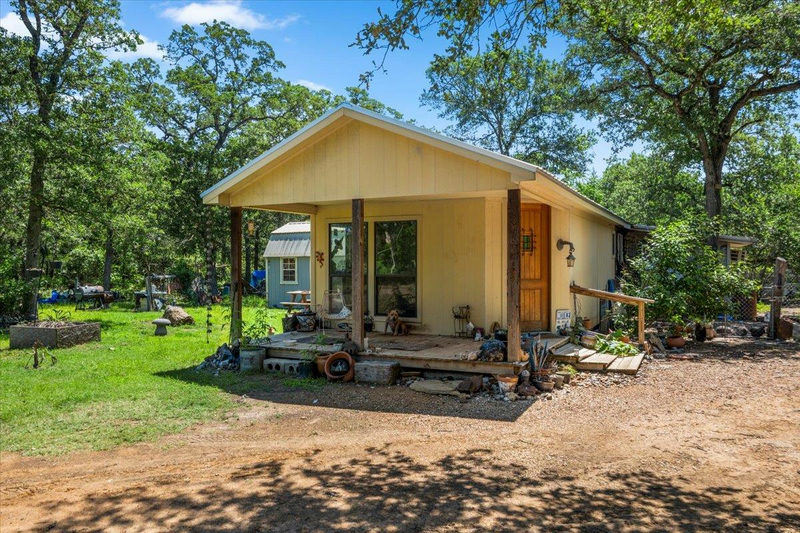 247 Pine Valley Loop — exterior