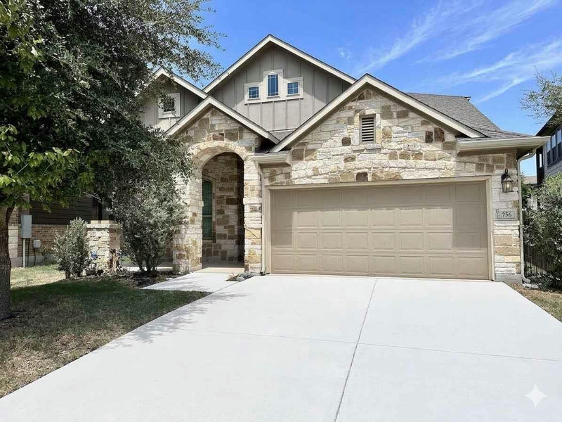 756 Bonnet Blvd — exterior