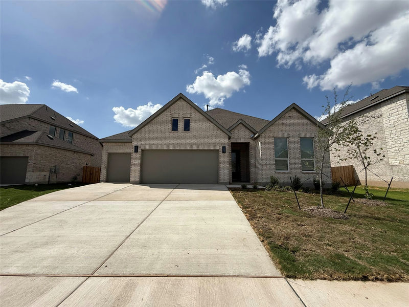 507 Corniche Cir — exterior