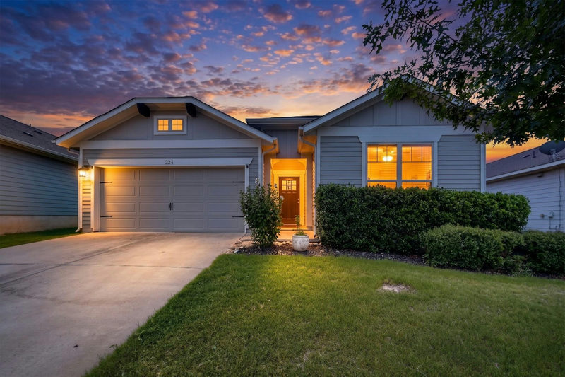 224 Trellis Blvd — exterior