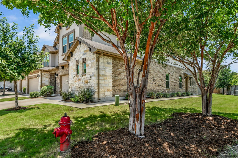 2304 S Lakeline Blvd #481 — exterior