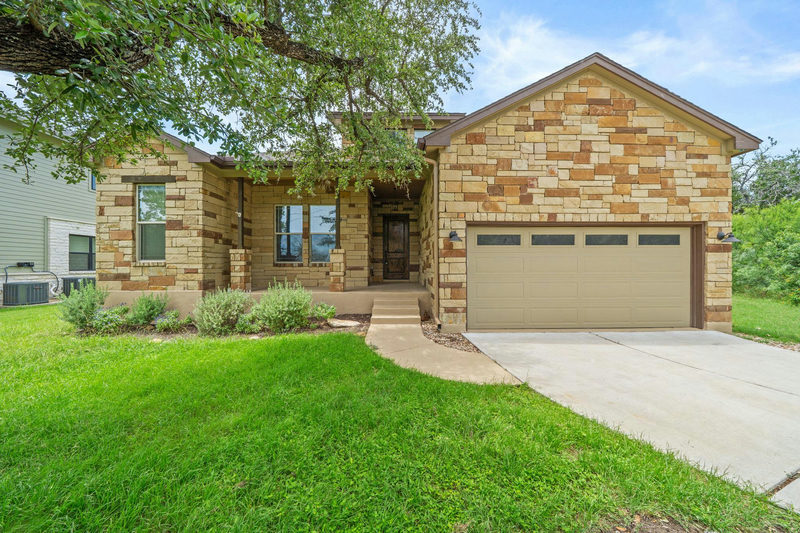 413 Bedford Dr — exterior