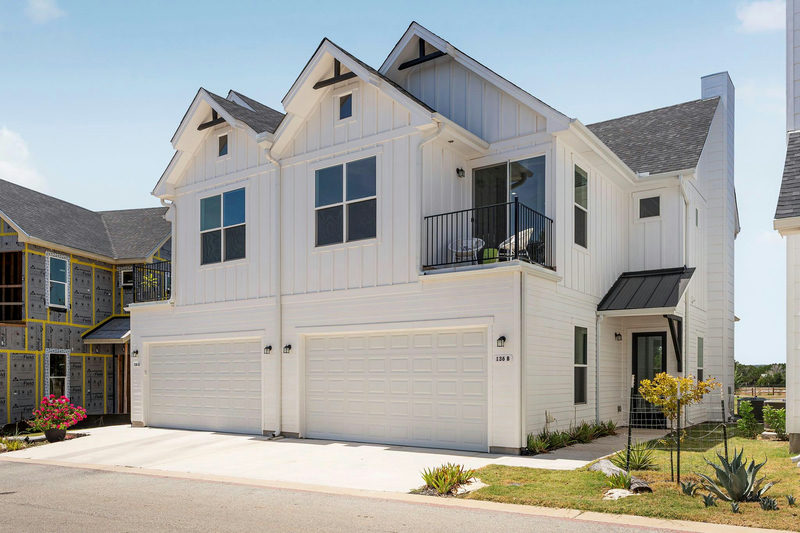 136 Lourdes Ct #B — exterior