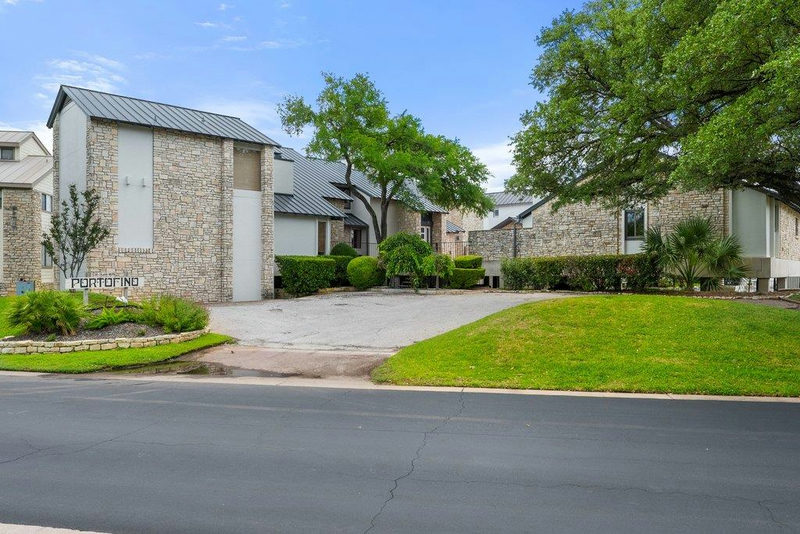 103 Island Dr #2 — exterior