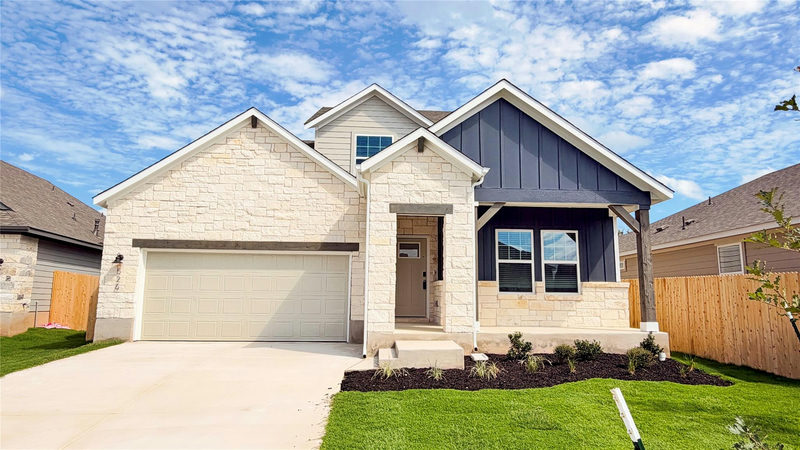 526 Lavender Crest Cv — exterior