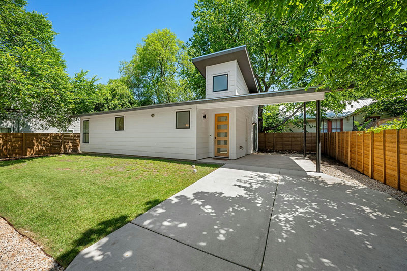 508 Capitol Dr #2 — exterior