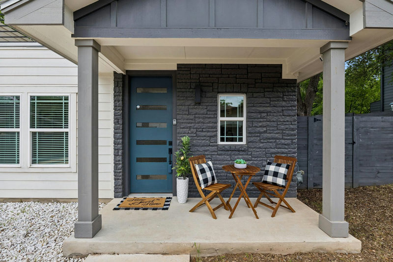 806 Philco Dr #2 — exterior